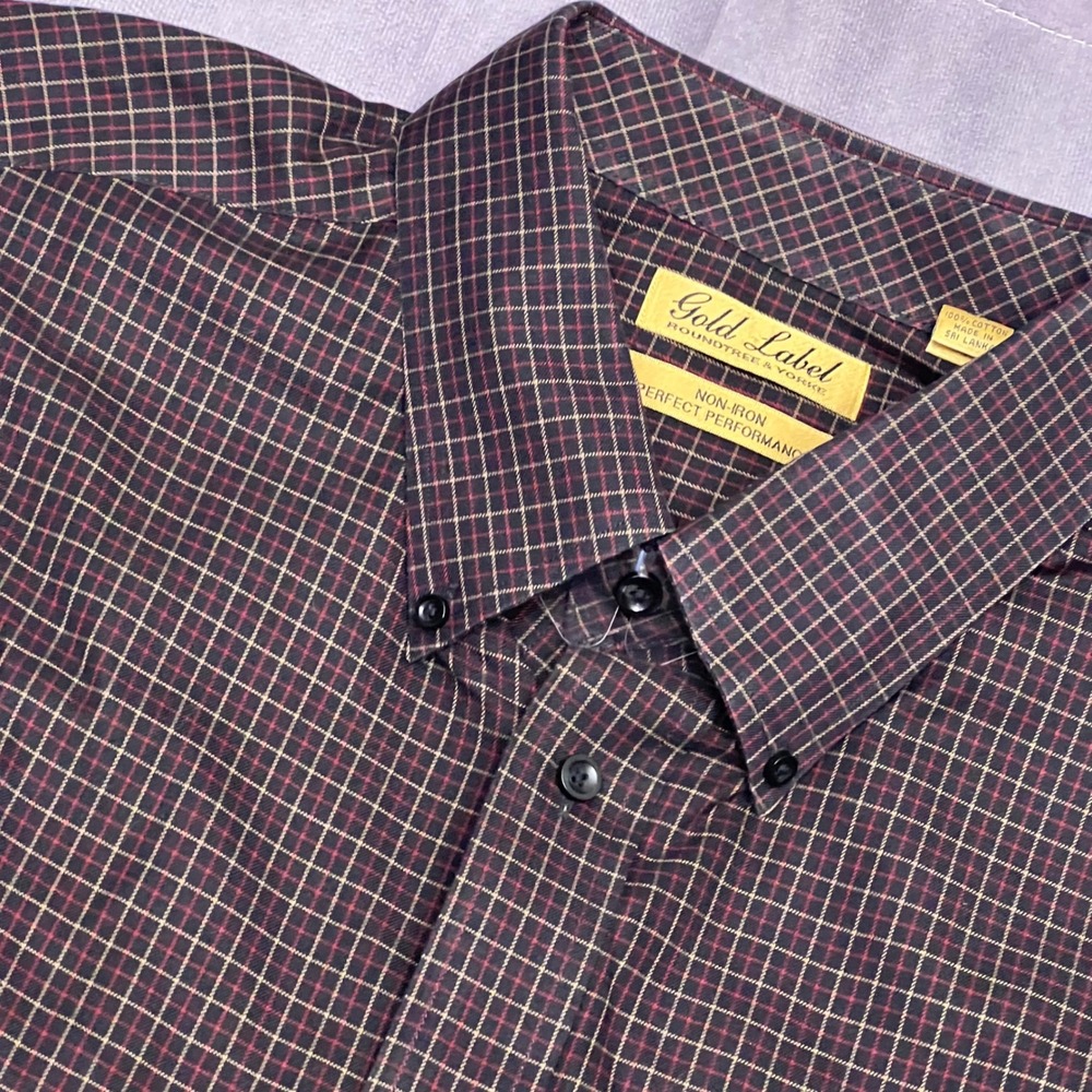 Roundtree & Yorke Button Down Mens 2X Burgundy Black Plaid Excellent Non-Iron